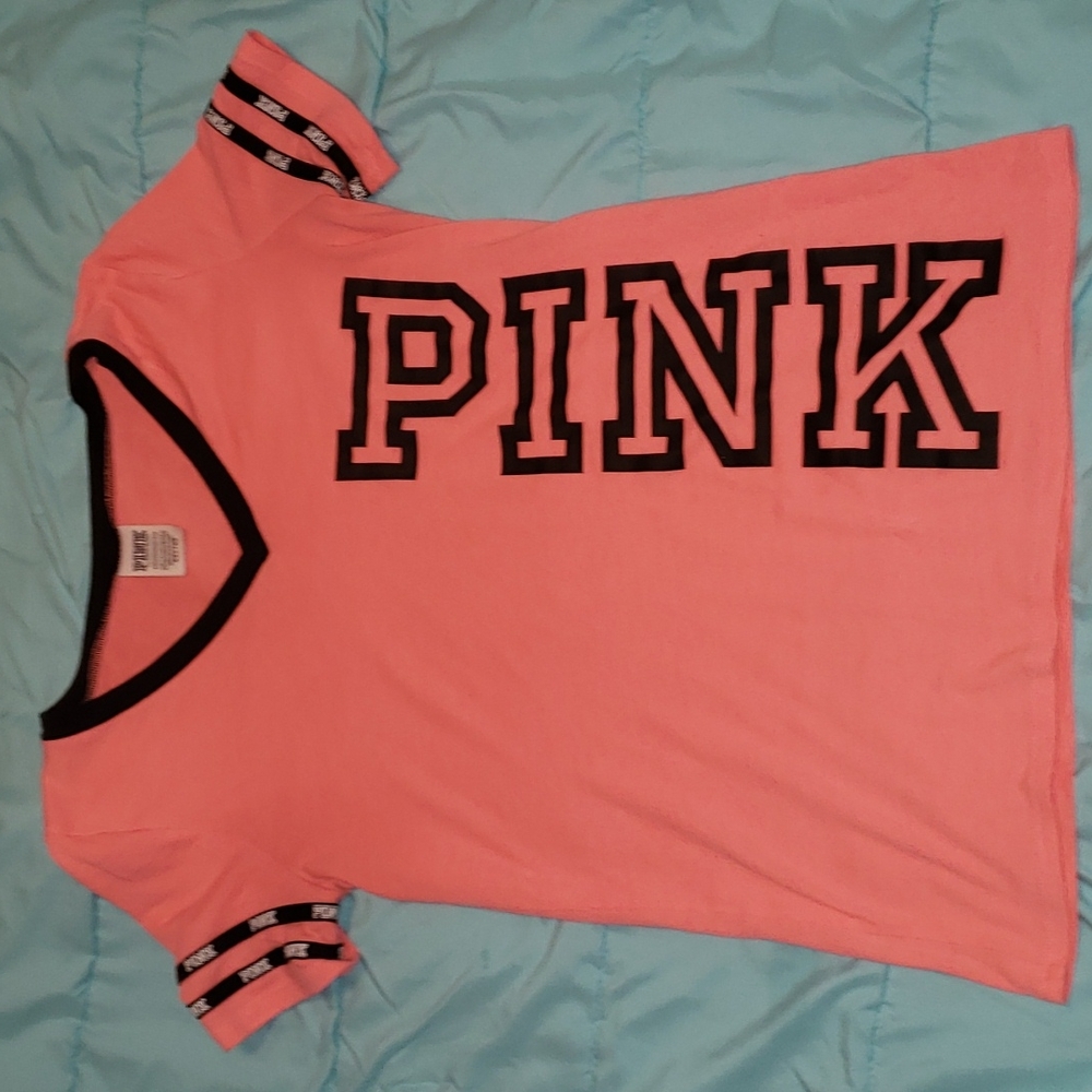 VICTORIA SECRET PINK TEE